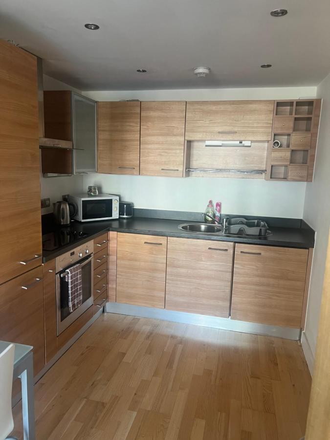 Clarance Docks Apartment Leeds  Buitenkant foto
